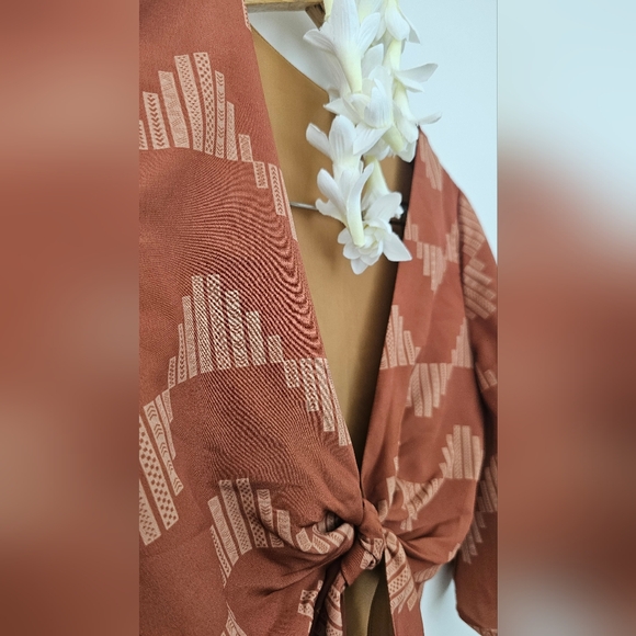 Rust Patterned Tie-Front Blouse - Picture 2 of 2